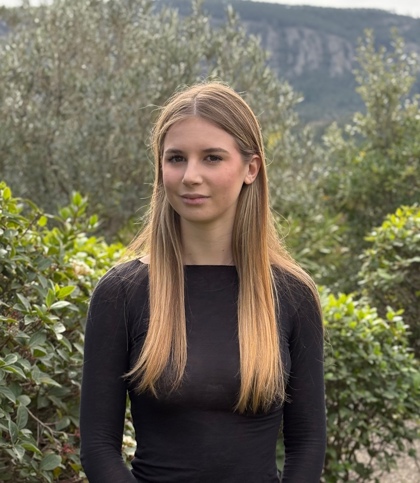 Olivia Vézain
